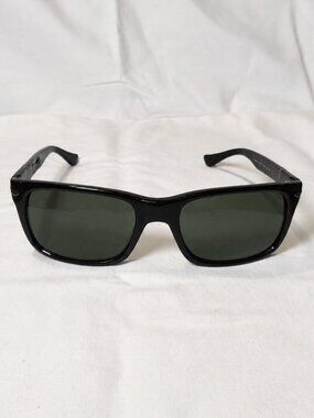 Persol PO3048S Black Sunglasses 95/31 Green Lens Made in Italy + Case